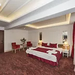 Escardin Otel