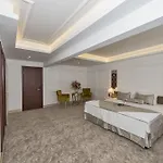Escardin فندق 3*
