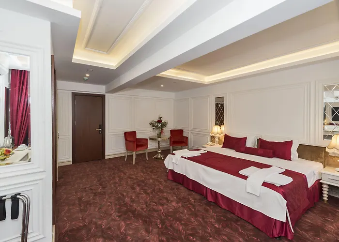 Escardin Hotel 3*