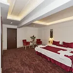 Escardin Hotel 3*