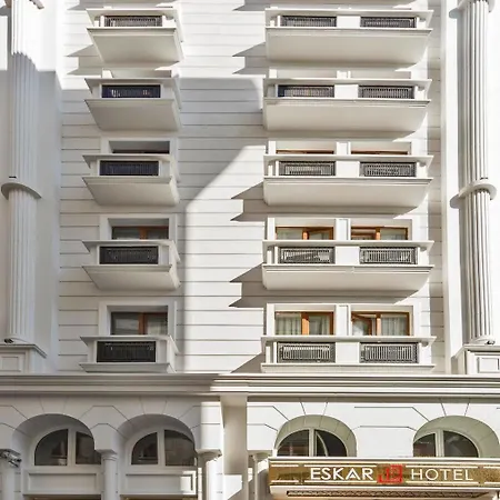 Escardin Hotel
