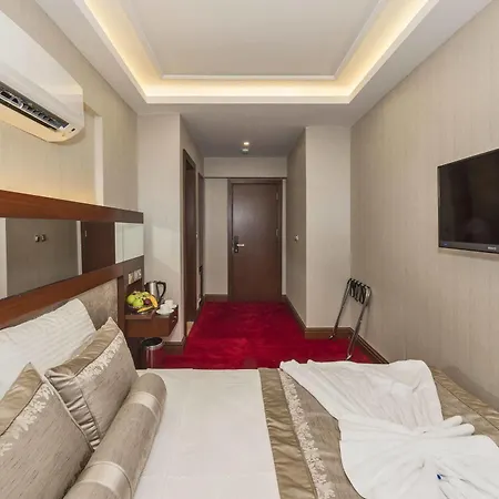 Escardin Hotel