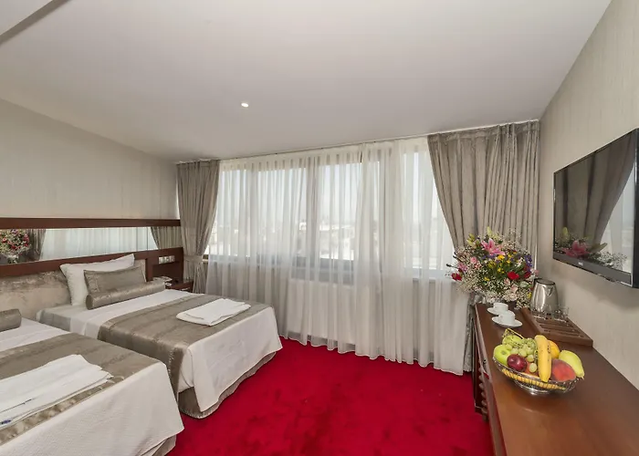 Escardin Hotel 3*